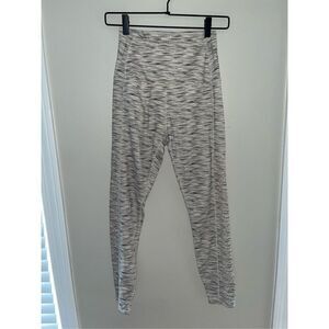 Tavi Medium Leggings Gray Striped